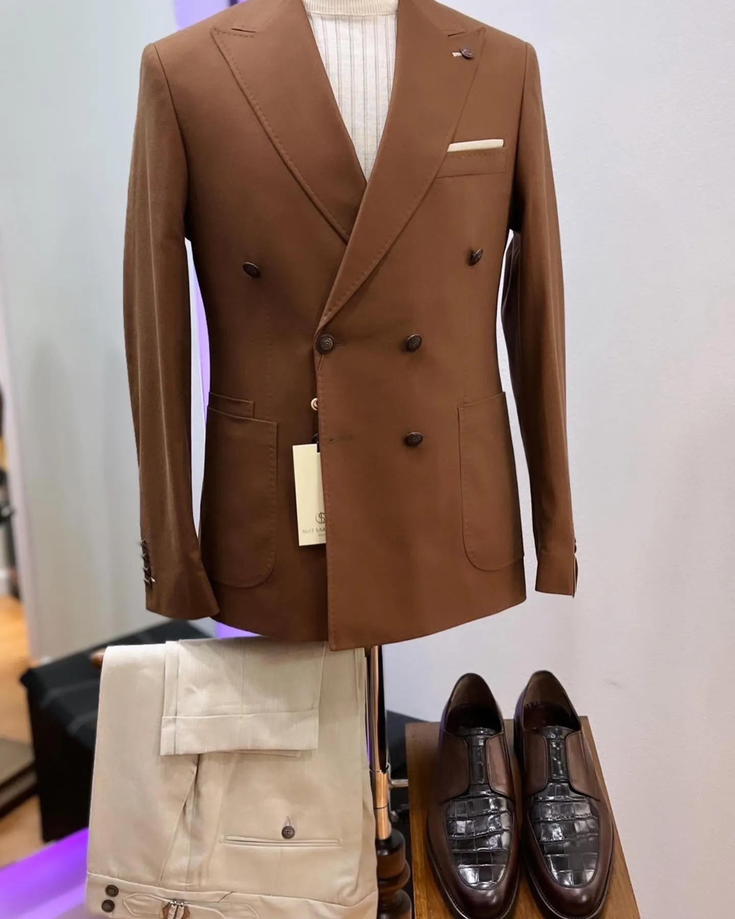 BROWN - Double-Breasted 2 piece Suit