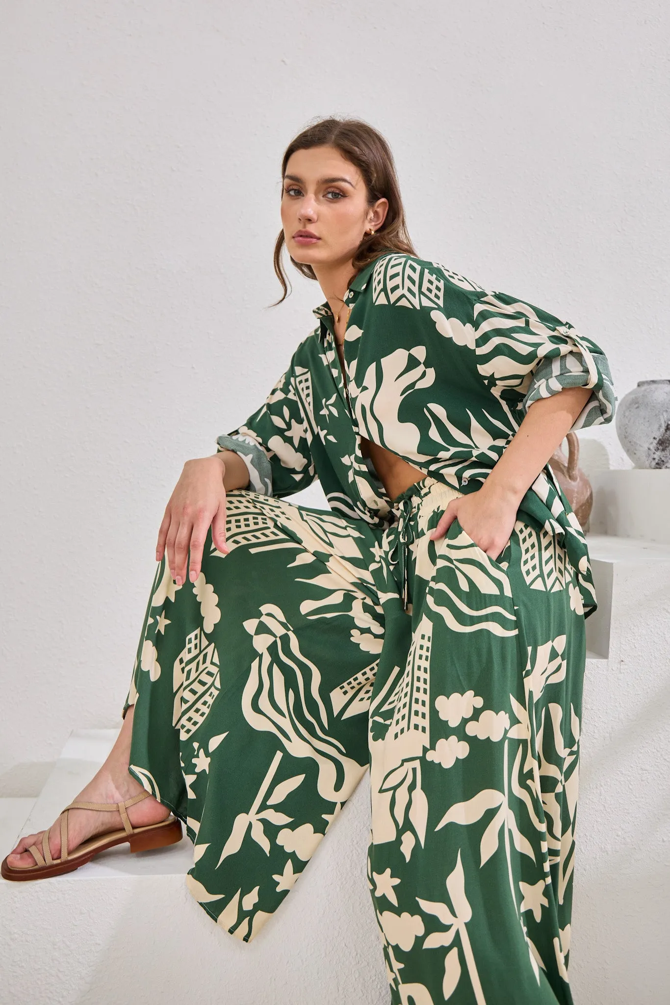 Cali Green Abstract Wide Leg Cropped Pants