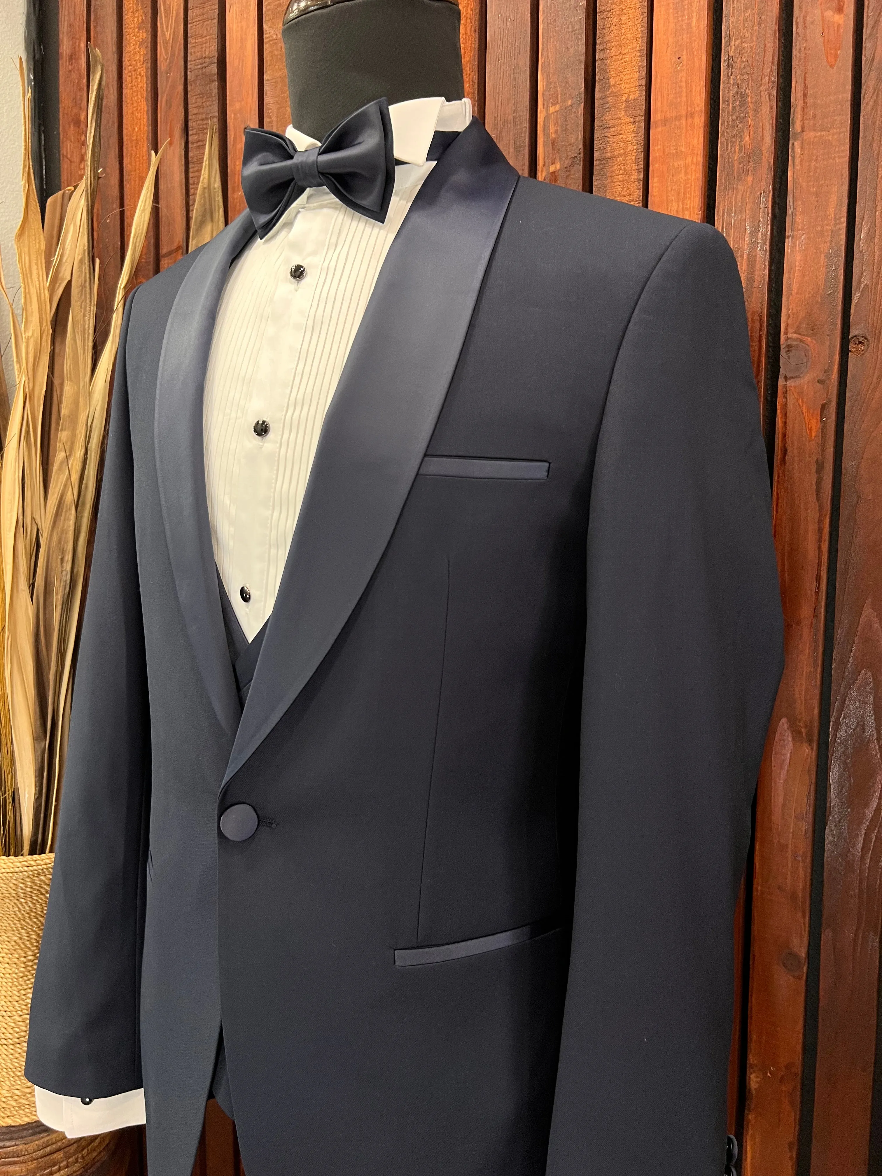 Mens Navy Blue Tuxedo Shawl Lapels | Slim Fit | Premium