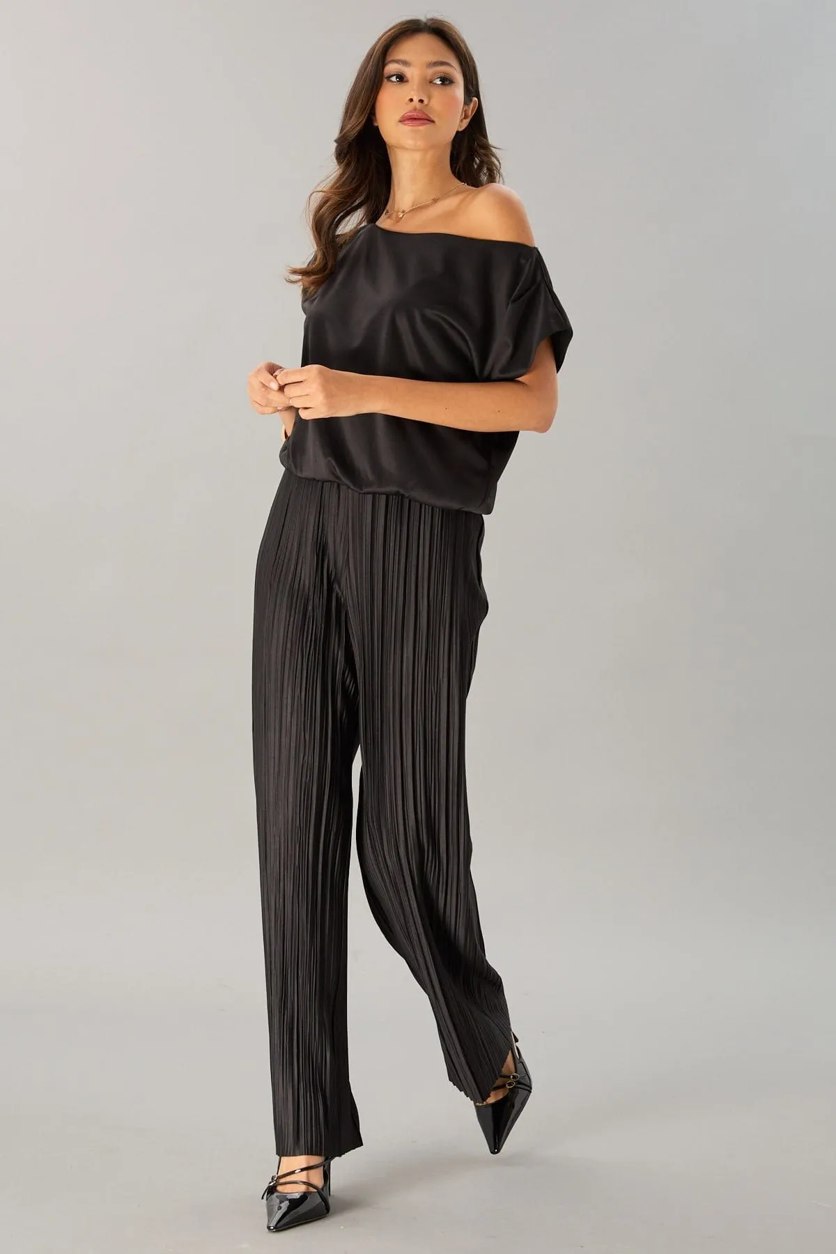 Pleated Pull On Pant