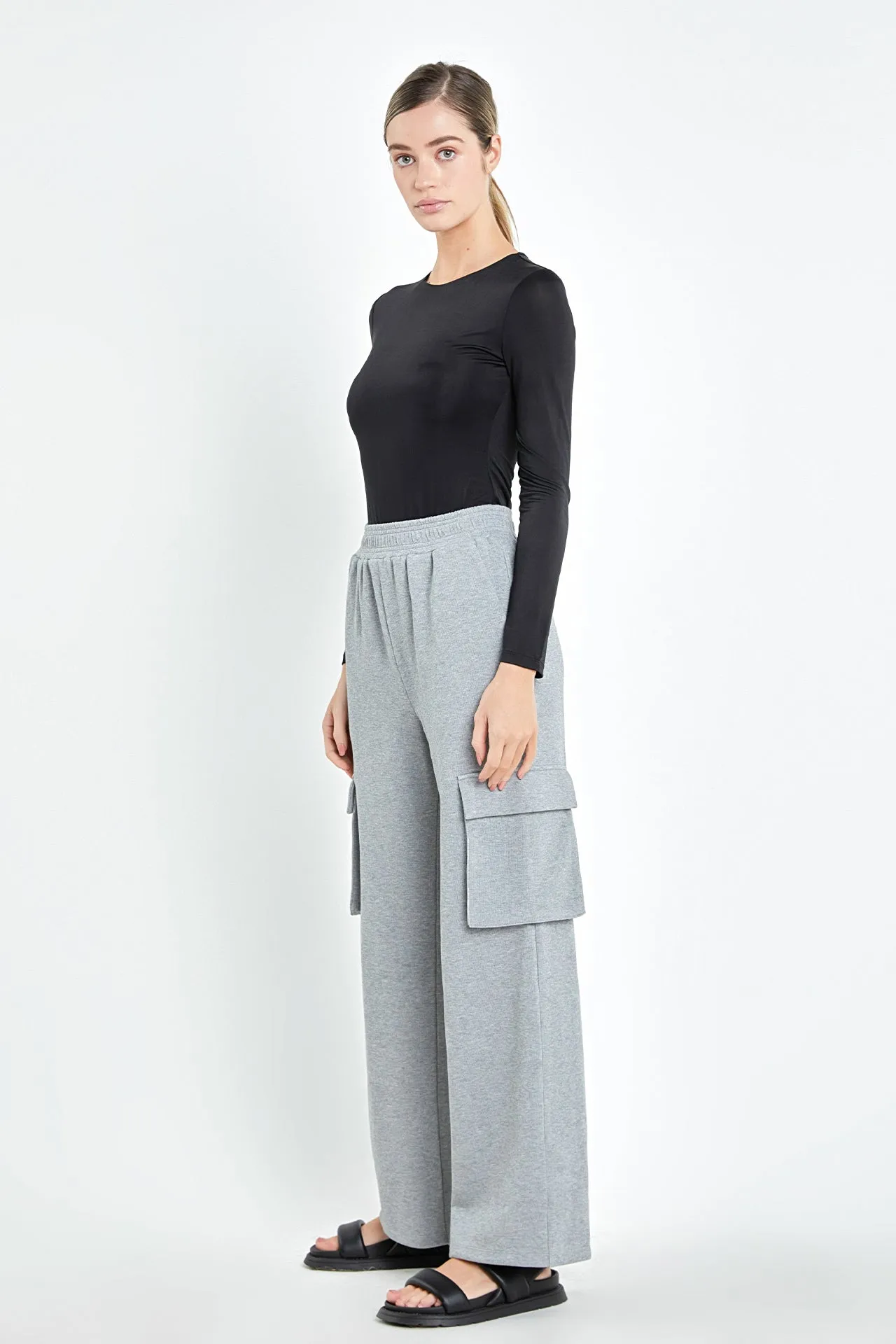 Wide Knit Pants with Pockets